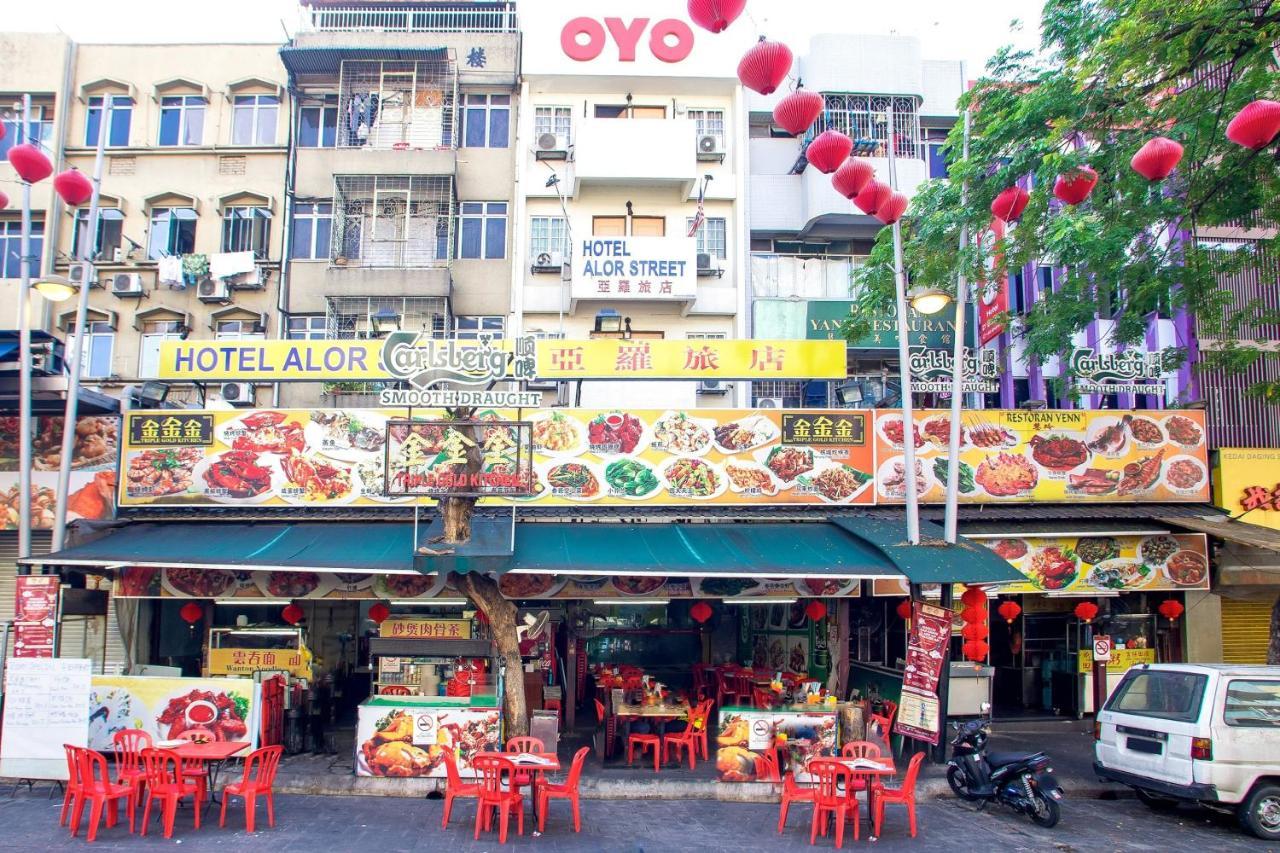 Hotel Oyo 89688 Alor Street