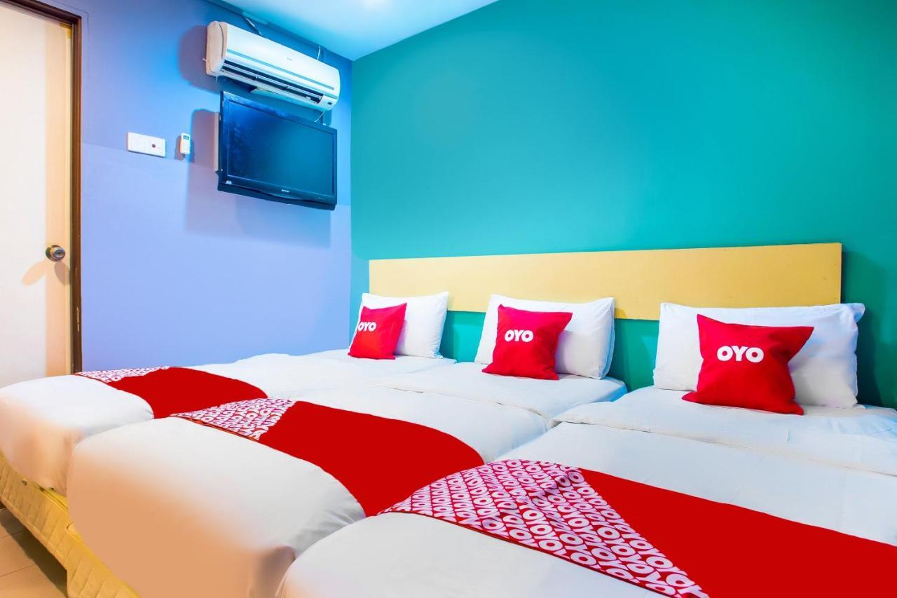 Oyo 89688 Alor Street Kuala Lumpur
