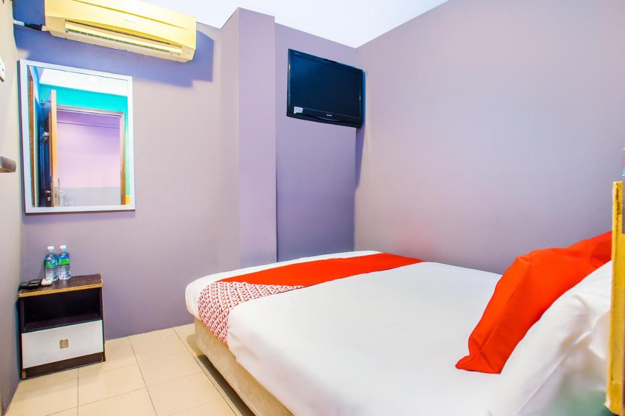 Oyo 89688 Alor Street Kuala Lumpur
